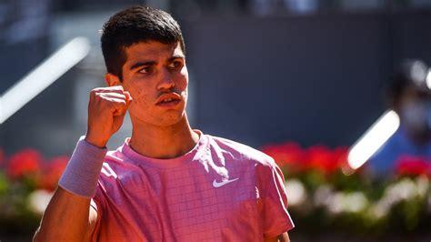 着他需要更 着他需要更