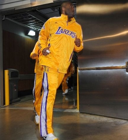 同时也发出 同时也发出