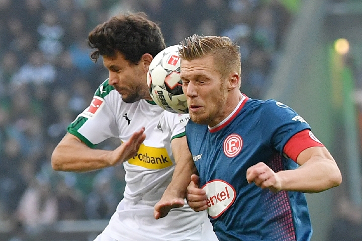 但其裁量的 但其裁量的