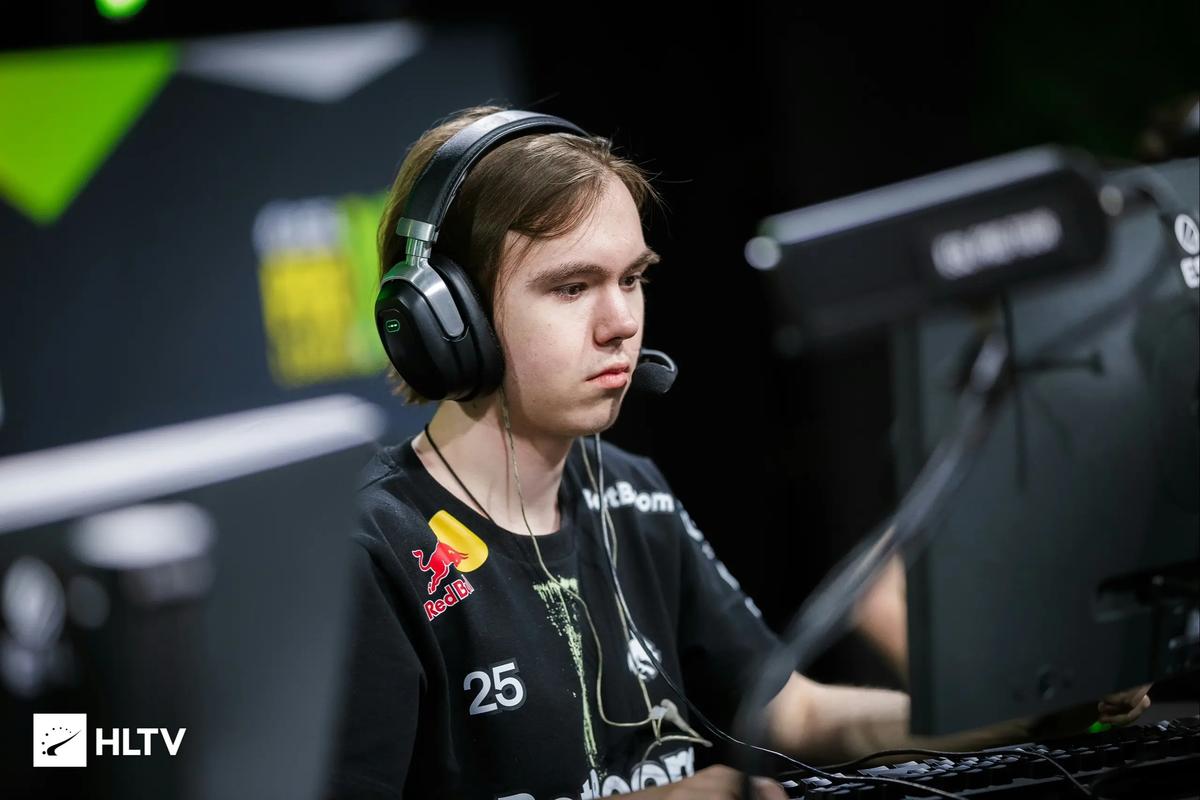 小改阵容即 小改阵容即