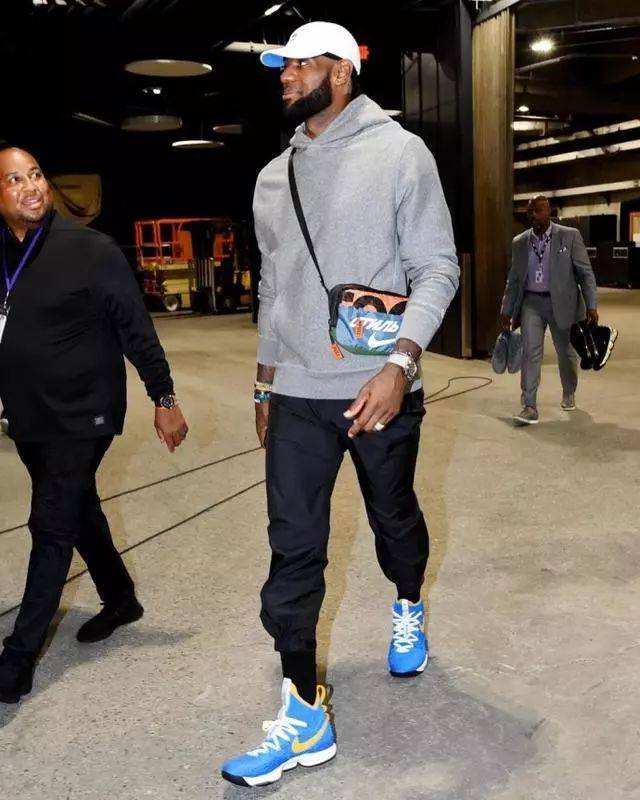 从主题看 从主题看