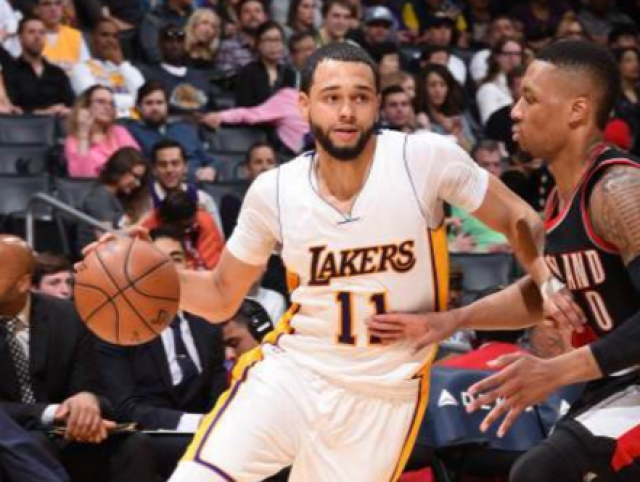 限制对手反 限制对手反